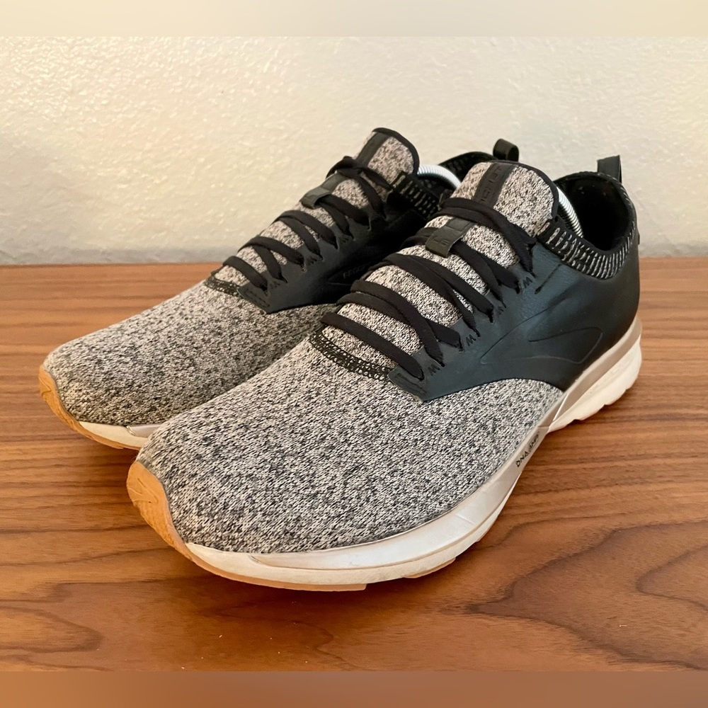 Brooks Ricochet LE Black/Gray 1103031D008 Size 11.5